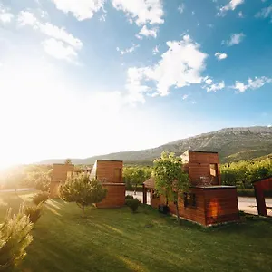 https://vall-dager-resort-camping.catalonia-hotels.com